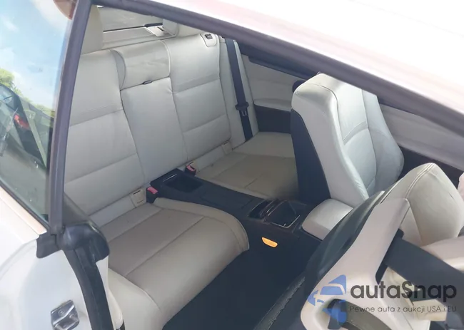 WBADW3C56BE538987: 42162285