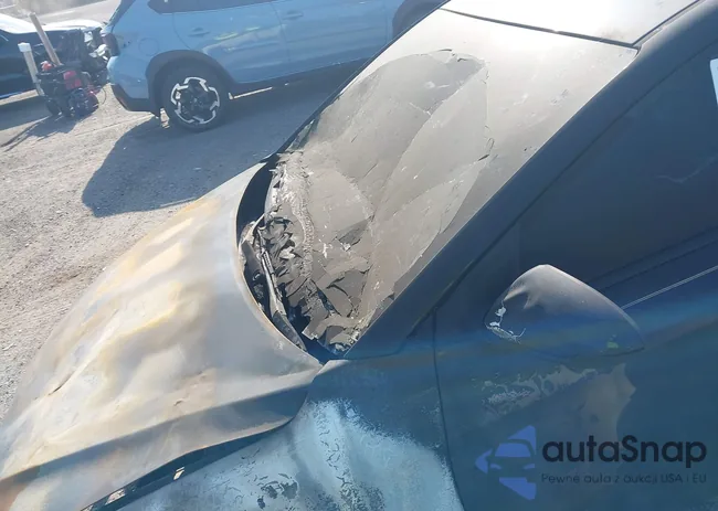 KMHD84LF5HU237195: 42162414