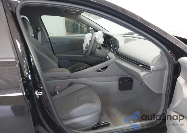 KMHLM4AG2PU539271: 42163706