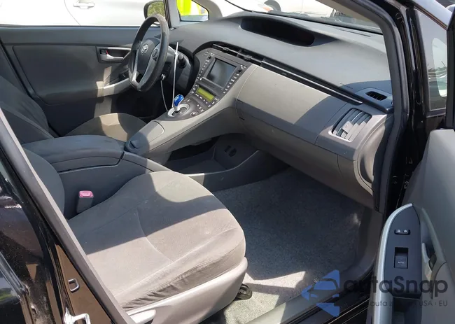 JTDKN3DU4B1386928: 42163731