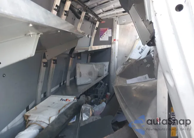 WD3PE8CB6B5589129: 42163789