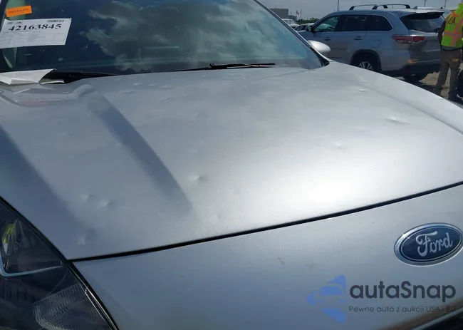 1FMCU0G64LUA32826: 42163845