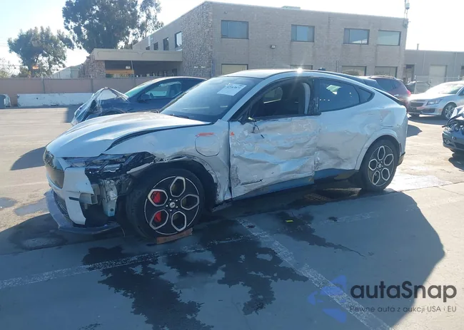 3FMTK4SE4PMA54704: 42163871