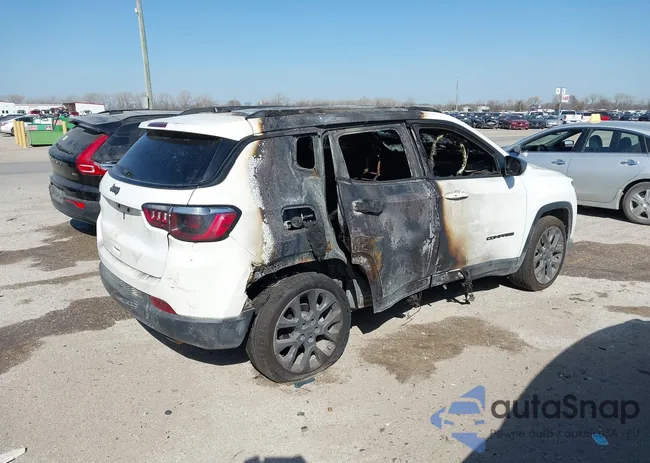 3C4NJCEB0MT545770: 42164020