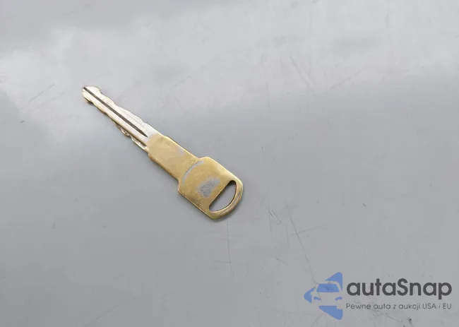 1GNEC13R1TJ301816: 42164036