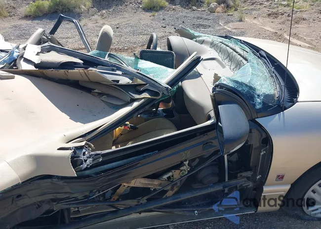 1G8ZF128XTZ260799: 42164066