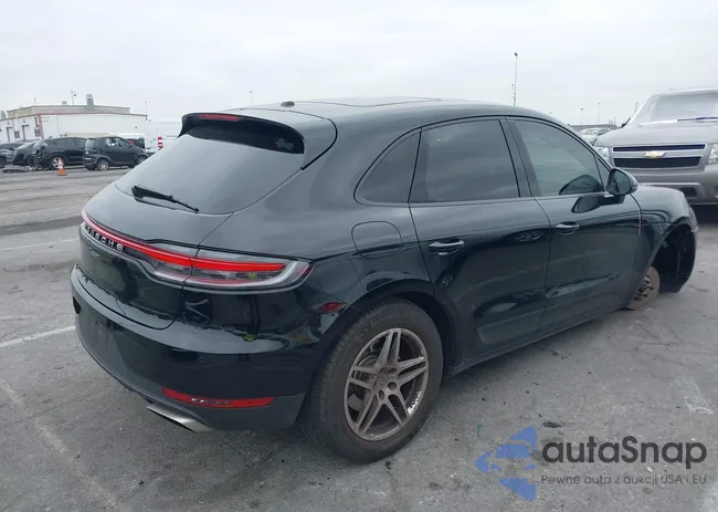 WP1AA2A51MLB08718: 42163400