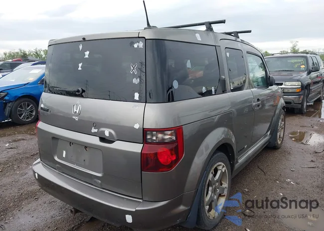 5J6YH18987L006085: 42164528