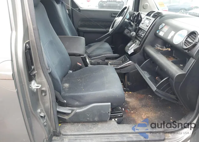 5J6YH18987L006085: 42164528