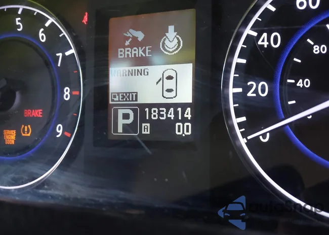 JN1CV6AR4AM252877: 42164557