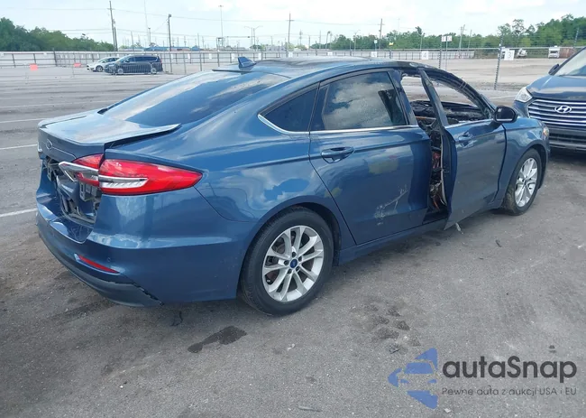 3FA6P0H75KR123261: 42164579