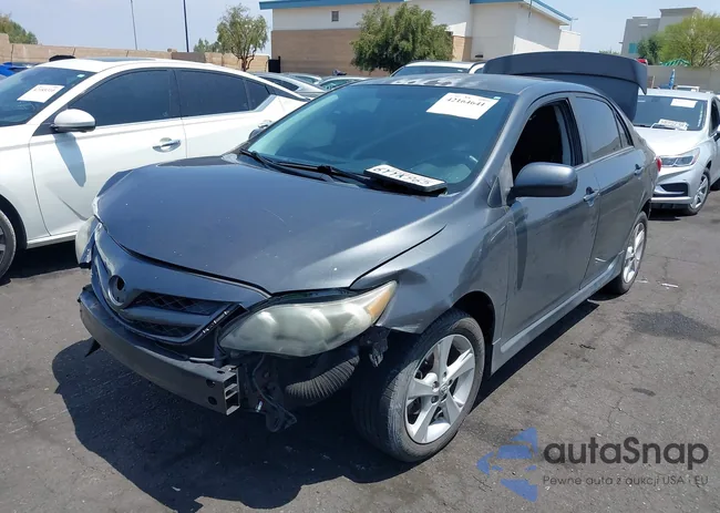 2T1BU4EE7DC004924: 42164641