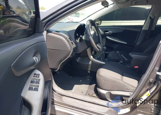 2T1BU4EE7DC004924: 42164641