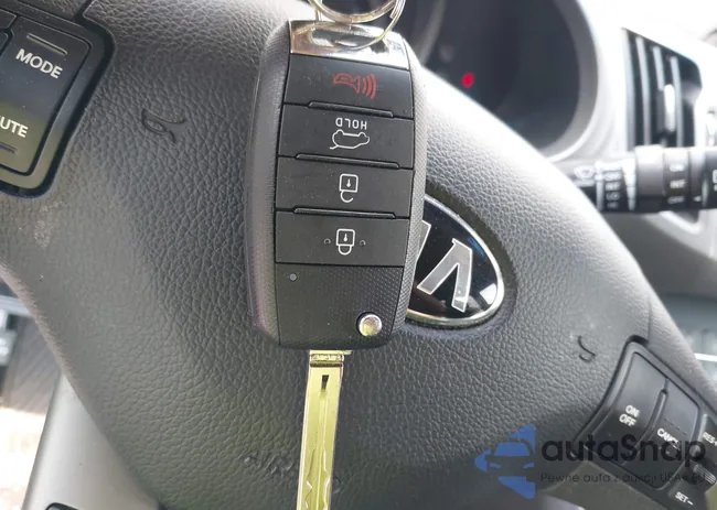 KNDPB3AC3F7776495: 42165026