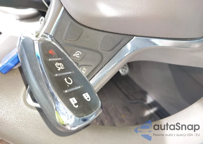 1G1ZB5ST2GF324721: 42165086