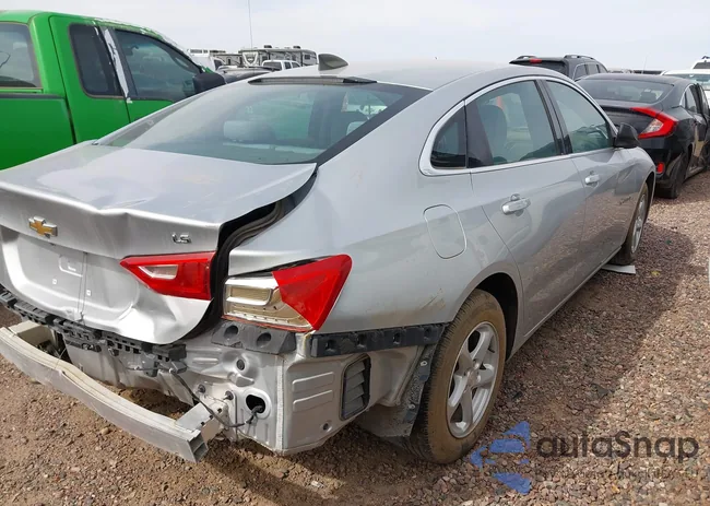 1G1ZB5ST2GF324721: 42165086