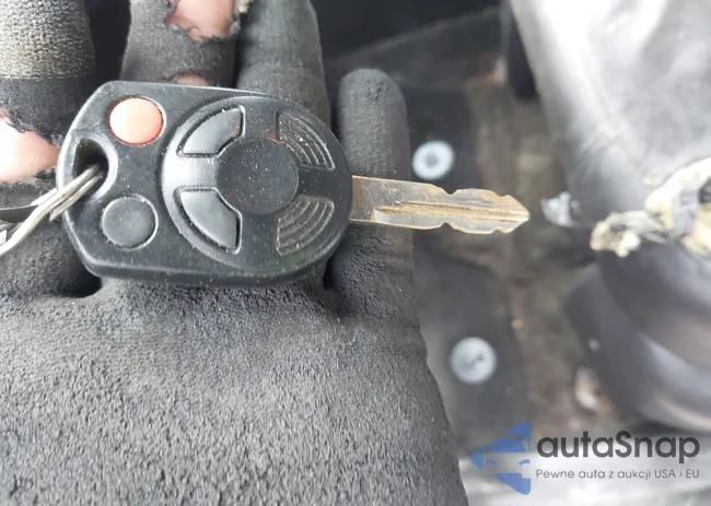 1FMCU9EG6BKB28094: 42164158