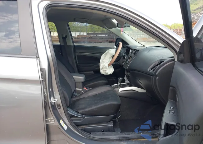 4A4AP3AUXEE012937: 42164164