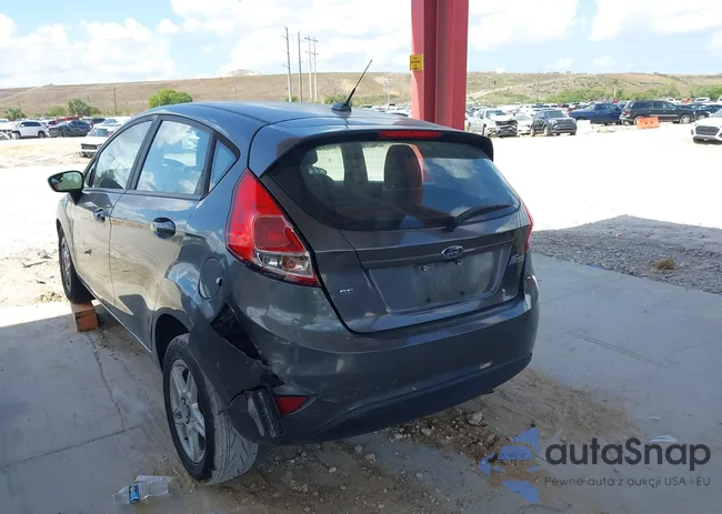 3FADP4EJ9KM156565: 42164212