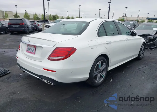 WDDZF8DB4LA745452: 42164224