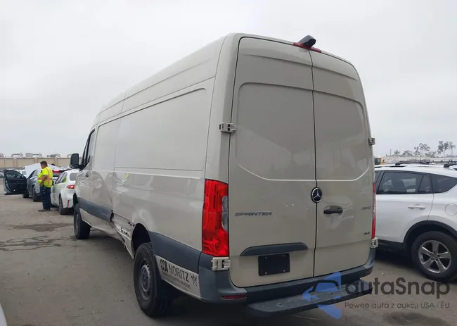 W1Y4ECVY5NT091433: 42164464