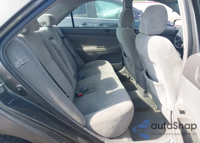 4T1BE30K24U851546: 42165638