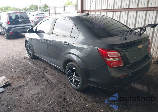 1G1JB5SH5H4104480: 42165673