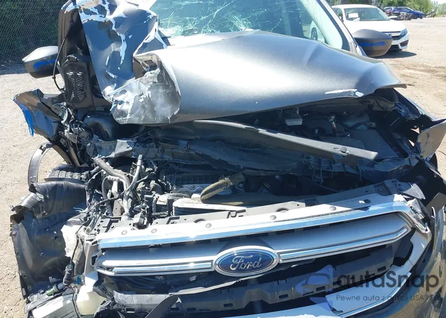 1FMCU9GD9KUA70330: 42165681