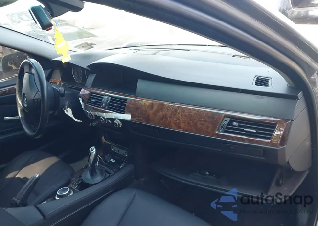 WBANU53518CT19011: 42165812