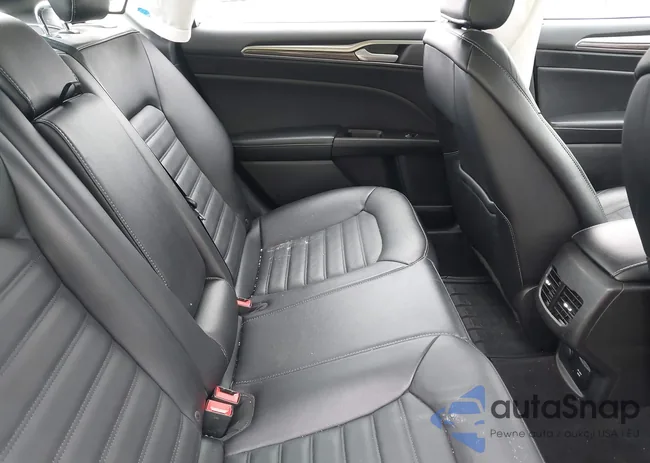 3FA6P0PU3HR127938: 42165853