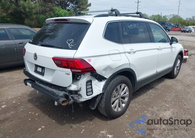 3VV3B7AX8JM044789: 42165937