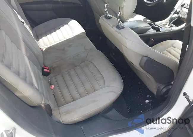 1FA6P0G76E5371205: 42165456