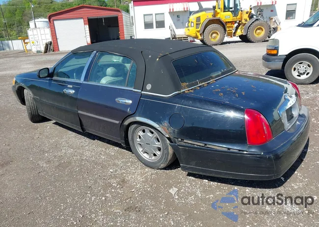 1LNHM82W5XY692755: 42166583