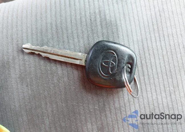 2T1BURHE9EC191948: 42166609