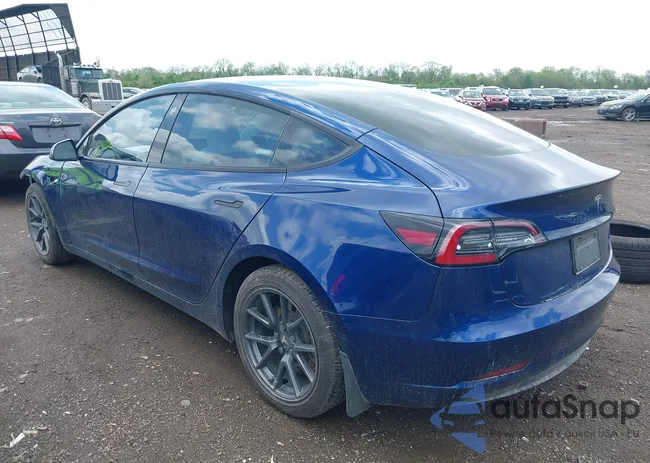 5YJ3E1EA4MF088550: 42166627