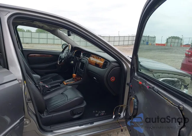 SAJWA51A17WJ07837: 42166665