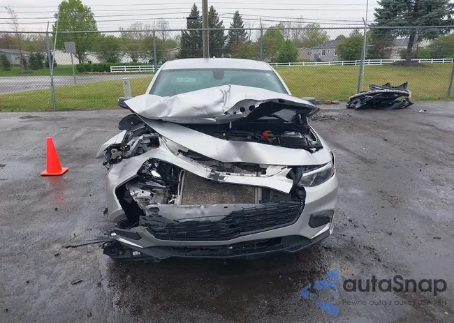 1G1ZD5STXJF269422: 42166785