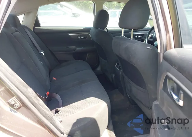 1N4AL3AP3FC176546: 42166808