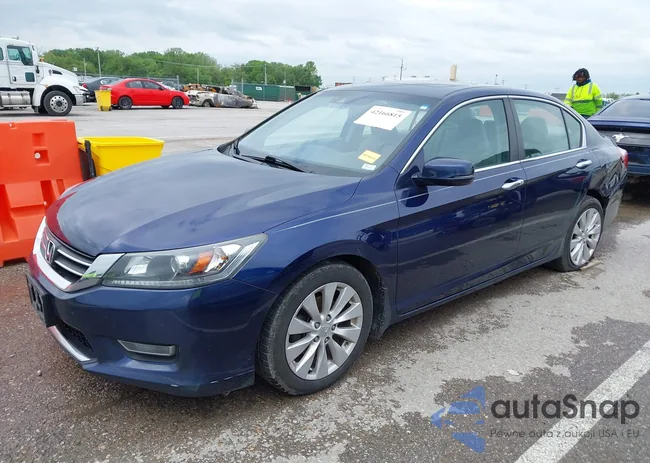 1HGCR2F89DA184416: 42166815