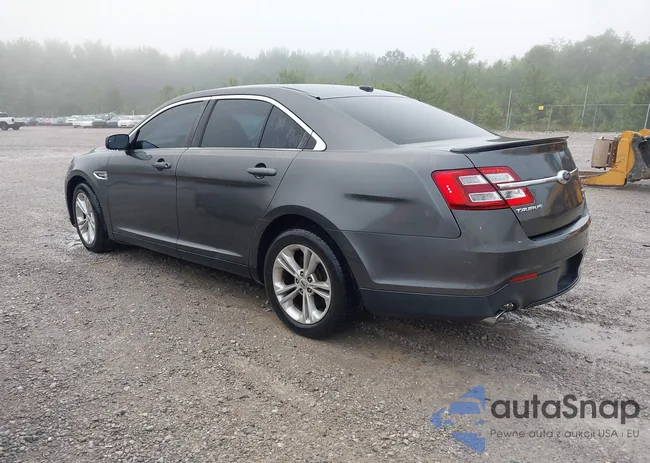 1FAHP2D85FG132008: 42166861