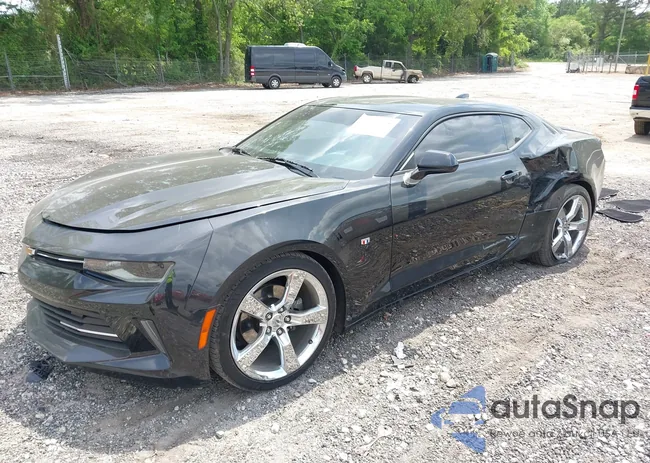 1G1FB1RS3J0180762: 42166178