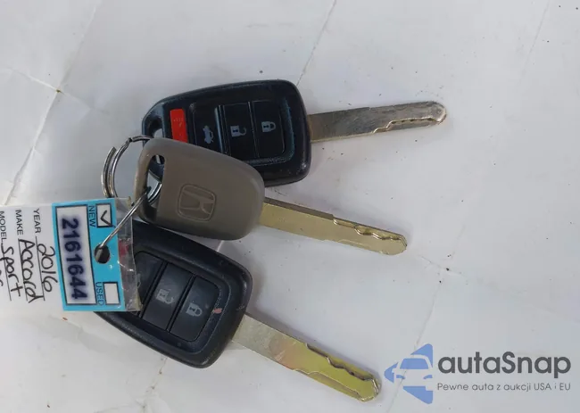 1HGCR2F50GA192043: 42166241