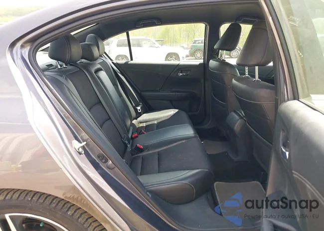 1HGCR2F50GA192043: 42166241