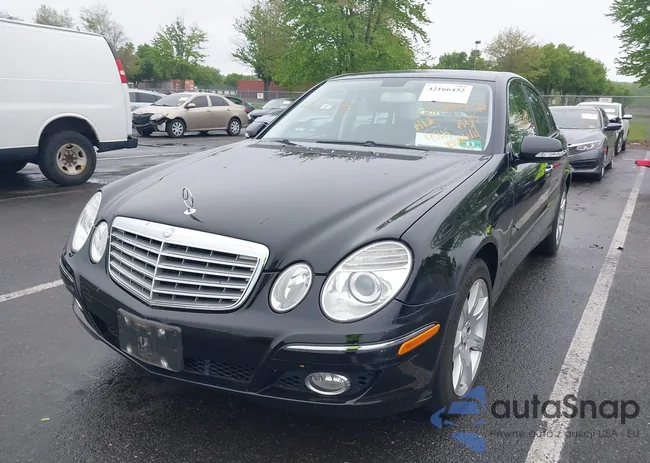 WDBUF87X38B213492: 42166432