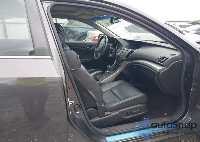 JH4CU2F66AC012371: 42167500