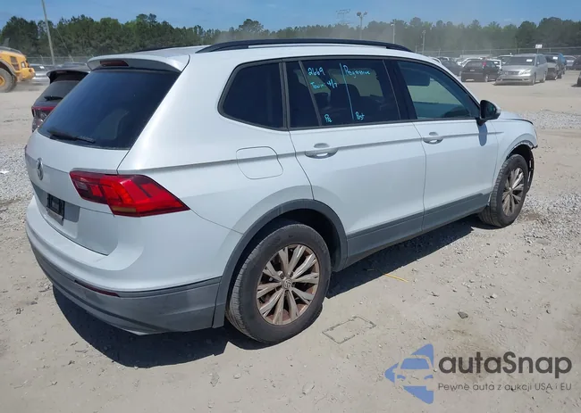 3VV1B7AX4KM048590: 42167726