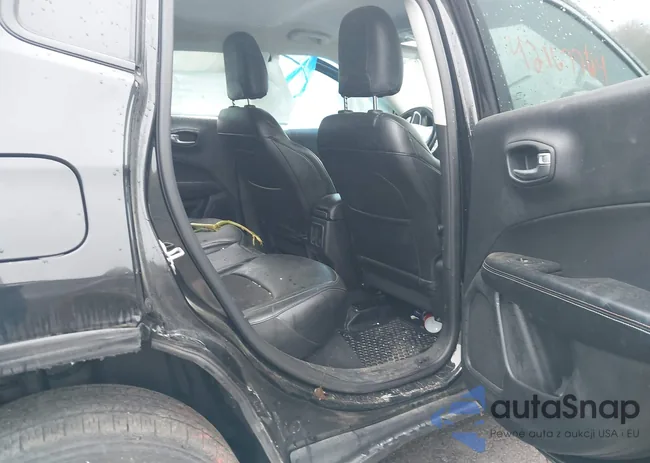 3C4NJDBB7LT100998: 42167764