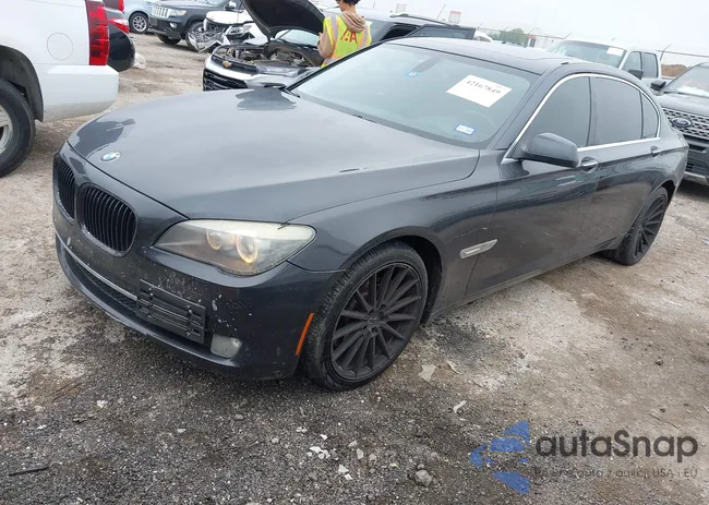 WBAKB8C53CC962981: 42167849