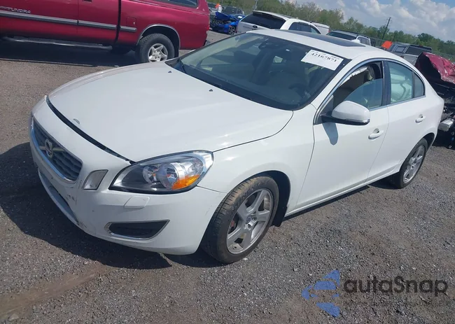 YV1622FS5C2119061: 42167871