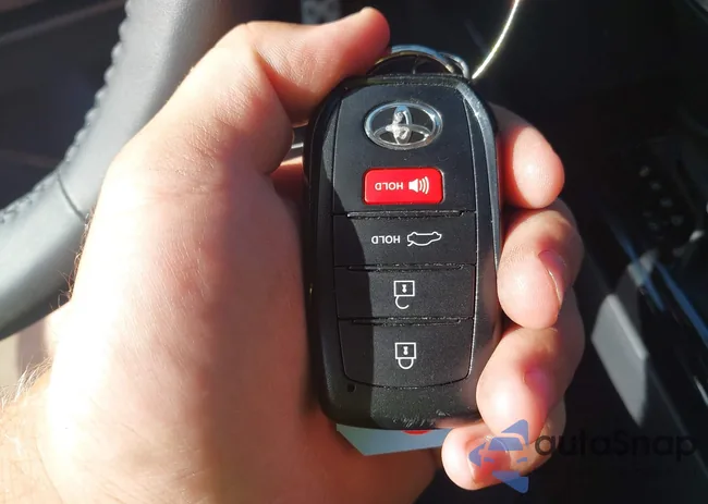 4T1DAACKXSU032799: 42167875